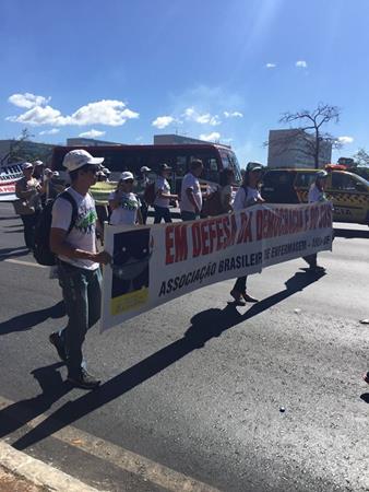 ABEn DF participa da Segunda Marcha em Defesa da Saúde